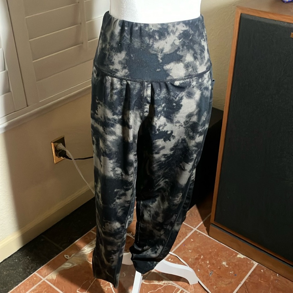 🩶🖤Black & Gray Tie Dye Print Stretch Leggings with Wide Waistband Size XL